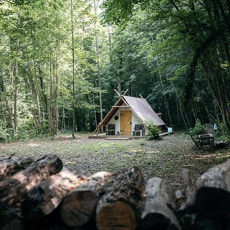 La Cabane De La Saone, Lyon Country House Caluire-et-Cuire Buitenkant foto